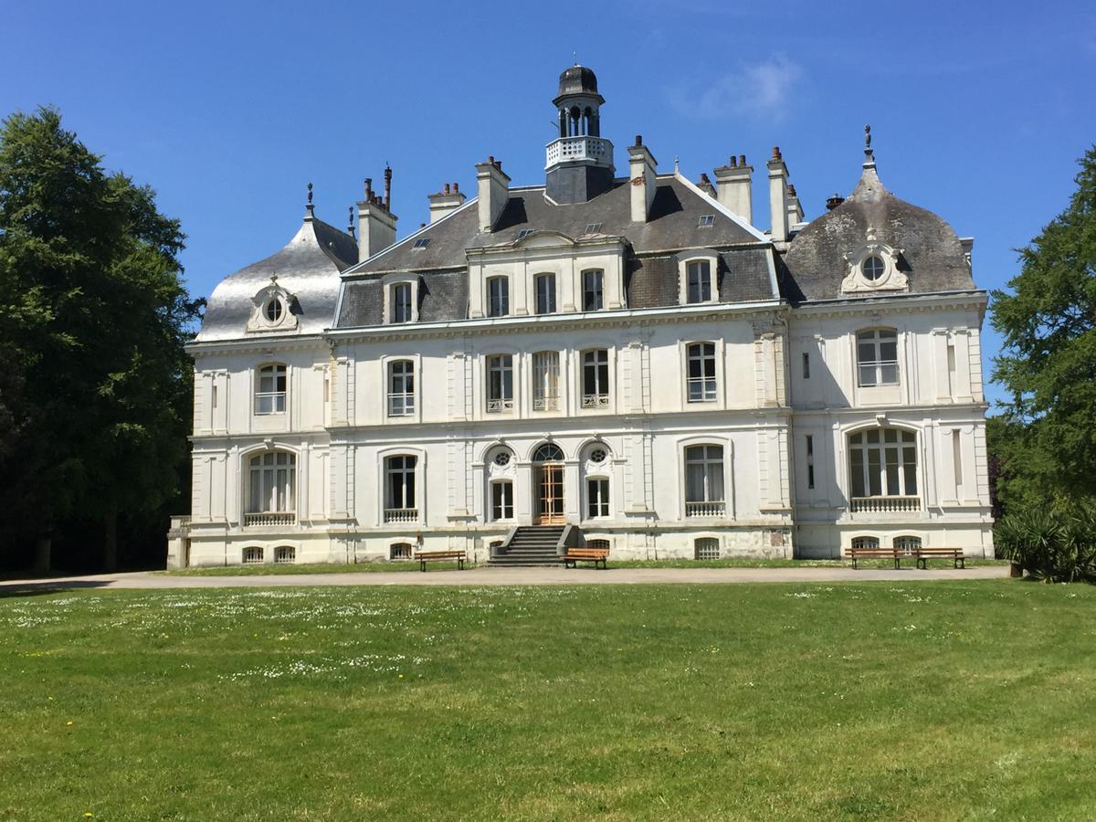 Au Bon Accueil Bed and Breakfast Saint-Marcan Exteriör bild